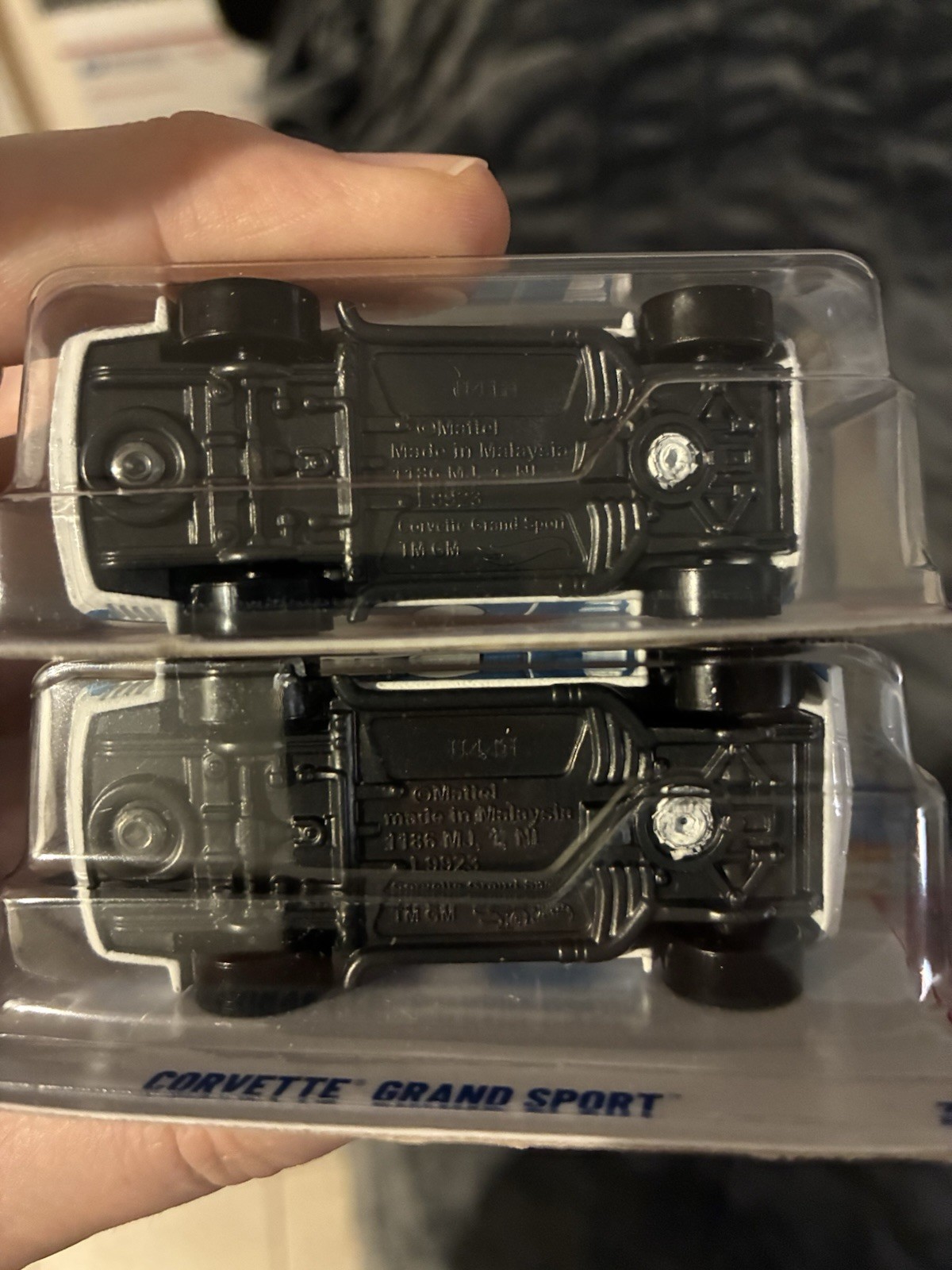 Hot Wheels Corvette Grand Sport Pair. Which Is The Error? Made Or made …