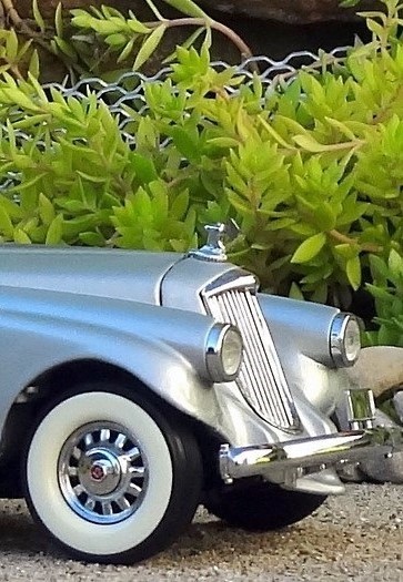 Vintage Classic Car Custom Built Metal Model Concept Hot Rod Race Sports Promo