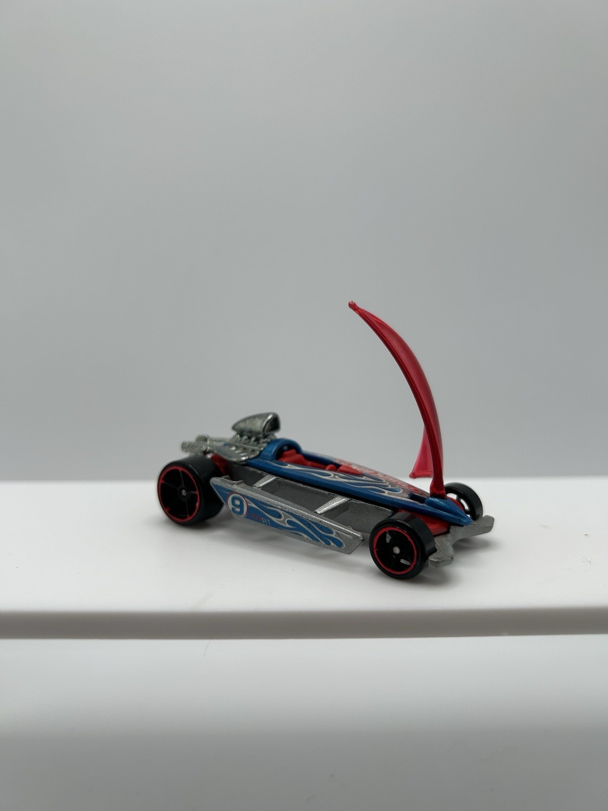 Hot Wheels Bon Voyage, Blue and Silver, Red Sail, Very Nice!