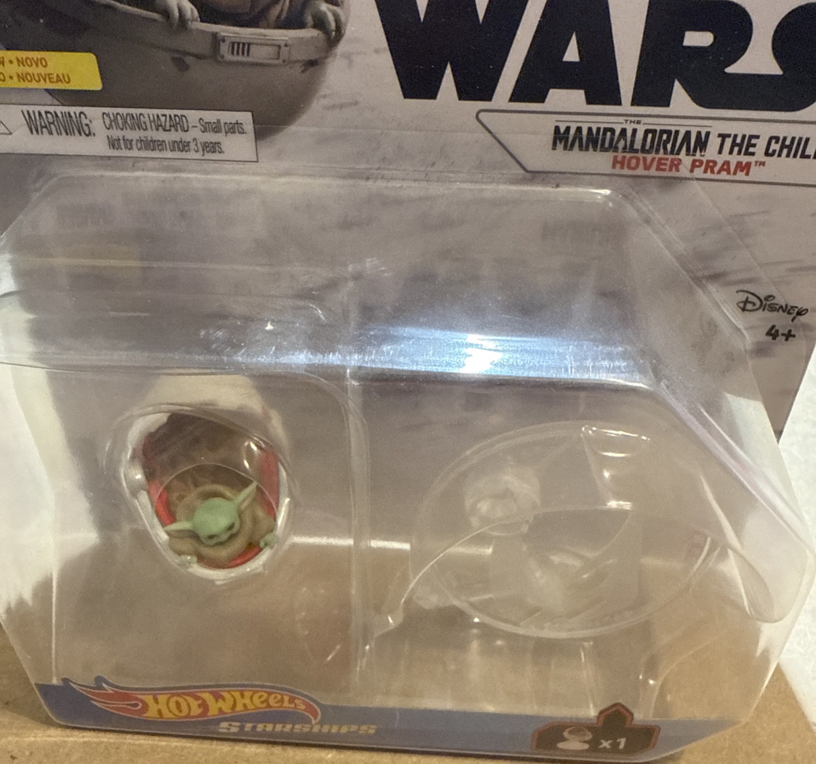 Star Wars Hot Wheels Starships (2019) Mandalorian The Child Hover Pram Toy