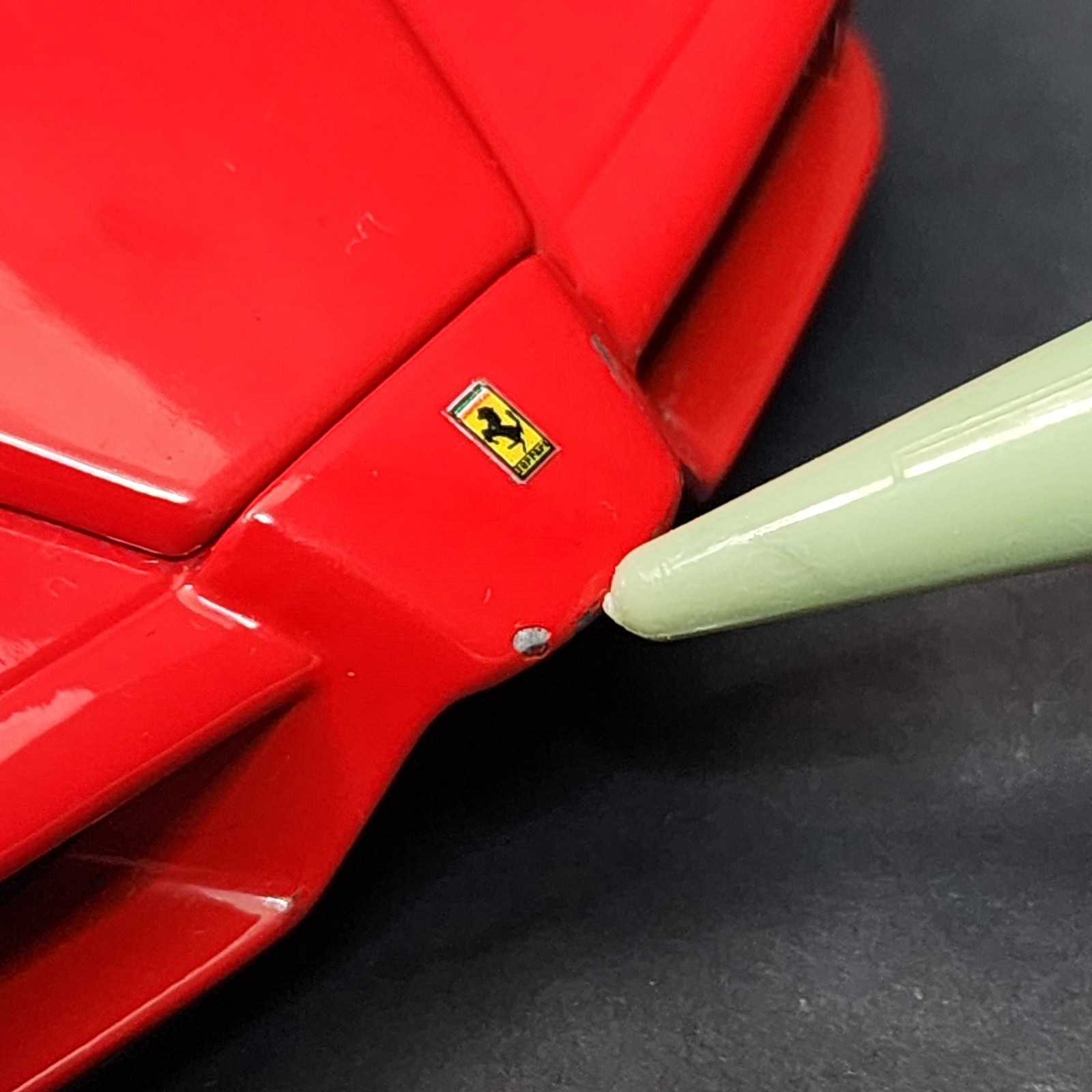 Rare Mattel Retro 2002 Y2K Hot Wheels Ferrari Enzo 1:18 Red Car Vtg Diecast V12