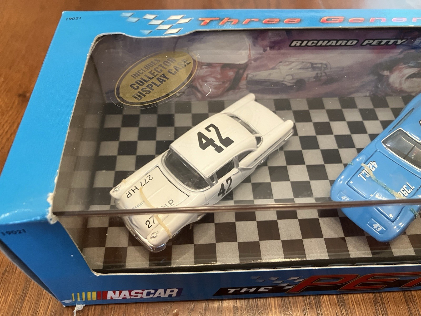 Hot Wheels PETTY RACING FAMILY Limited Ed. 3 Car Set, 1997. Lee, Richard, Kyle.