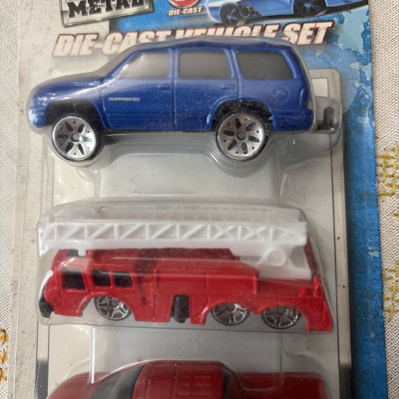 Maisto Fresh Metal 5 Pack 1:64 Diecast Cars Multicolor Unopened Box