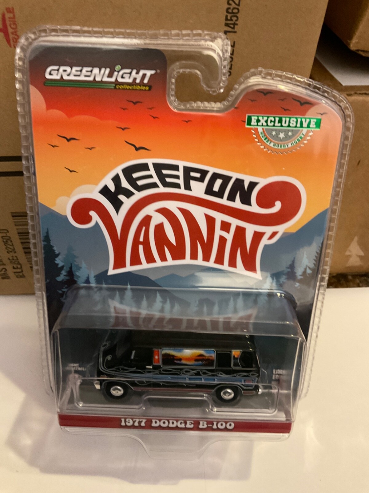 Greenlight Hobby Exclusive Keep on Vannin’ 1977 Dodge B-100 van