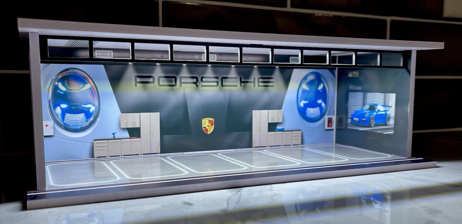 NEW Porsche Interior Theme FOR Hot Wheels 1:64 Model Diorama Garage LED Lighting