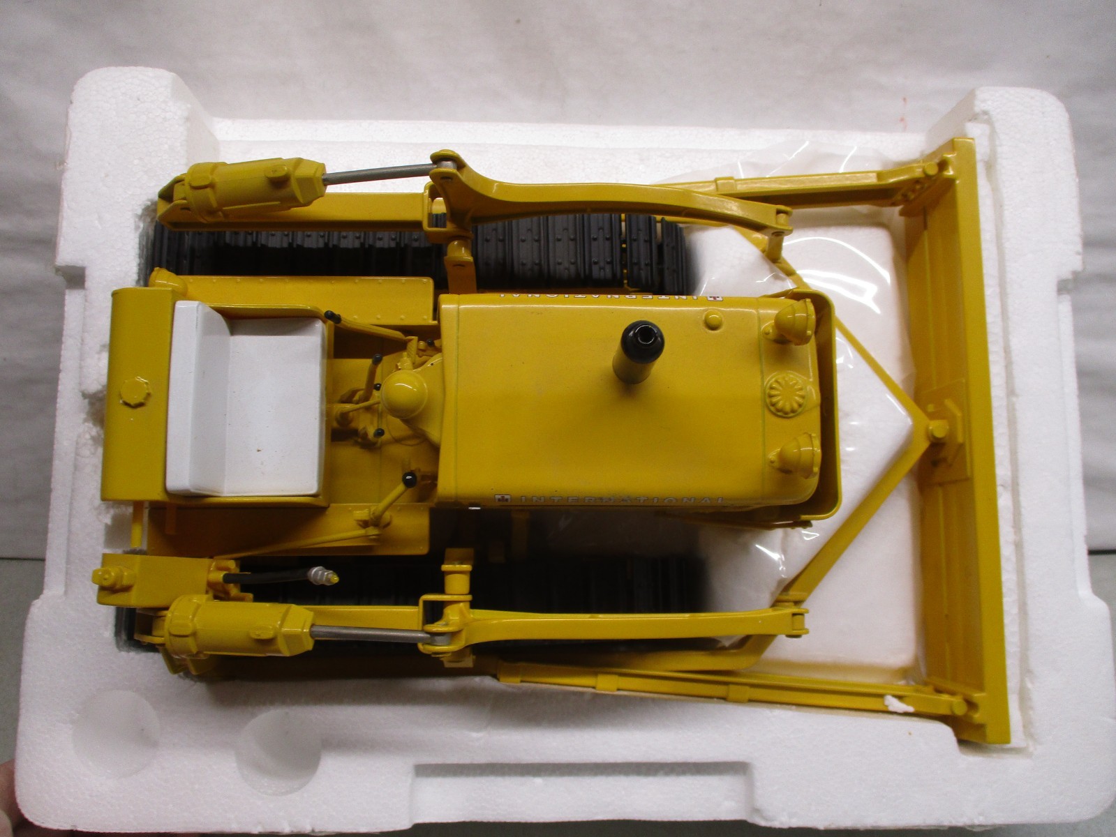 Speccast International Harvester TD-14 Industrial Crawler 1/16