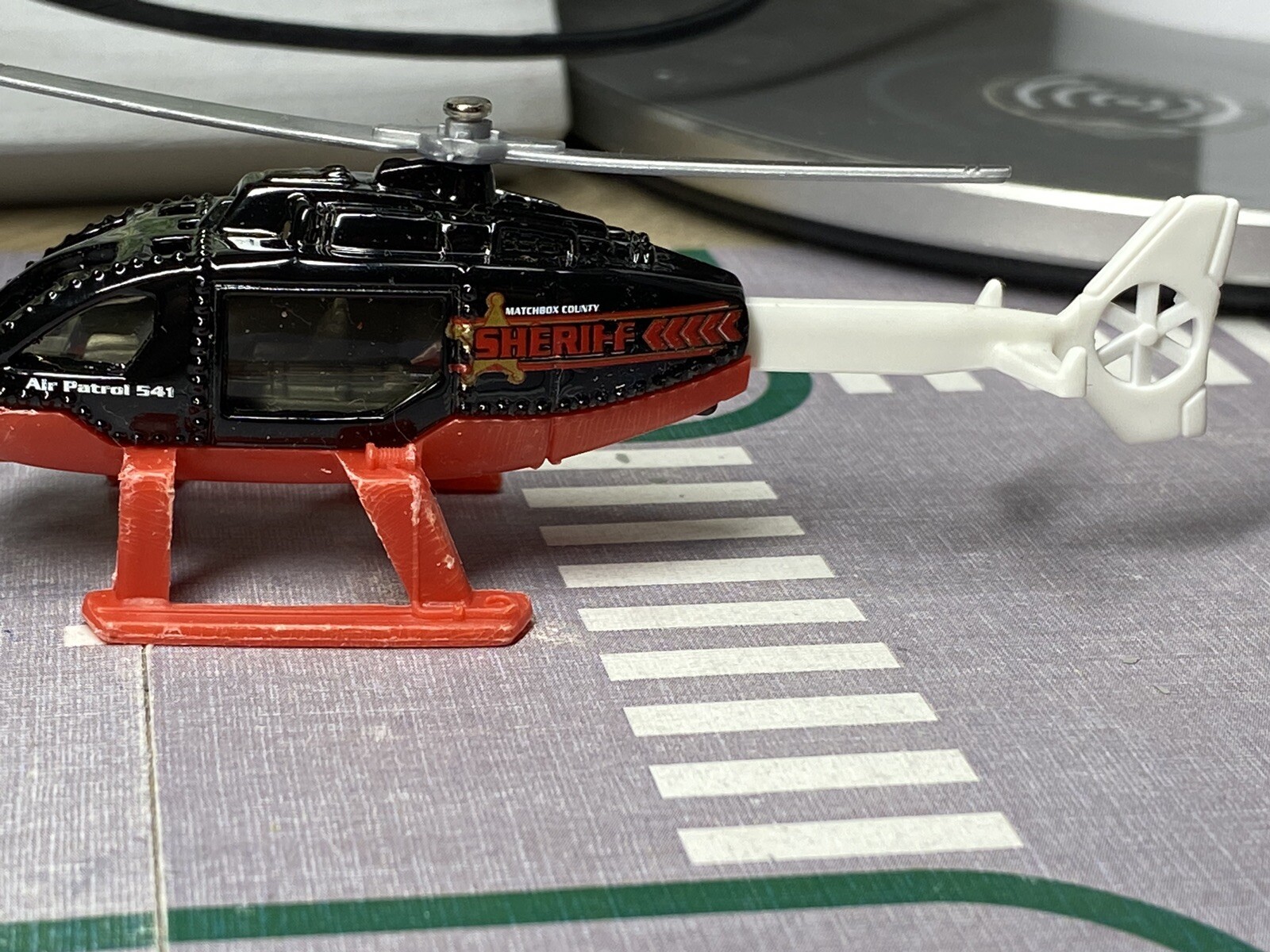 Matchbox 3 X 2001 Rescue Helicopter, News Chopper, Police, Fire Mb.541,