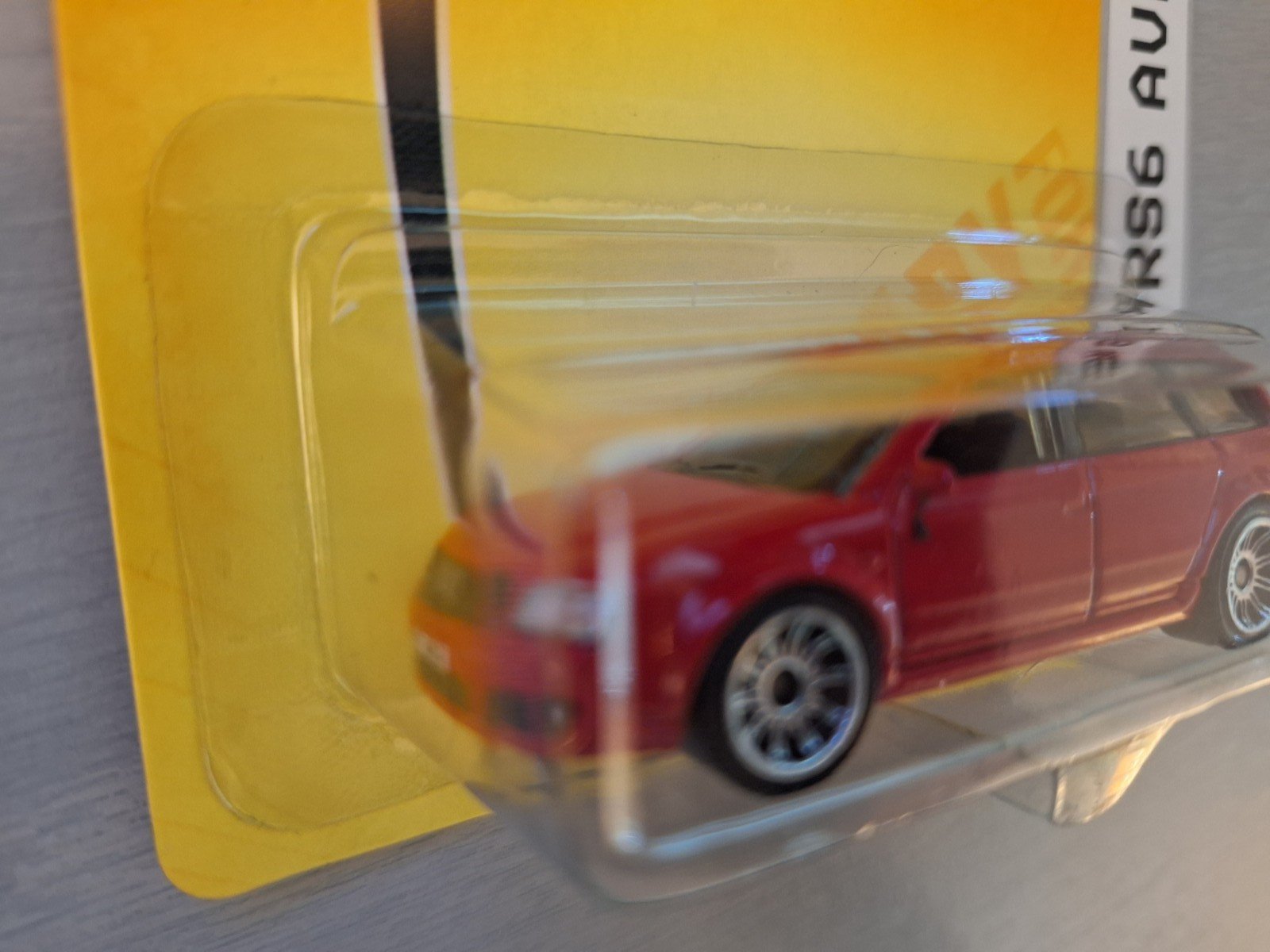 Matchbox Audi RS6 Avant – red, 2008, International Long Card, multi-spoke wheels