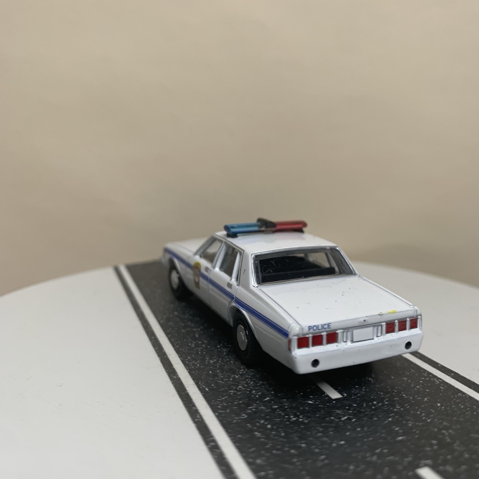 Greenlight Hollywood Groundhog Day 77-90 1980 Chevy Caprice Police Car B-Body