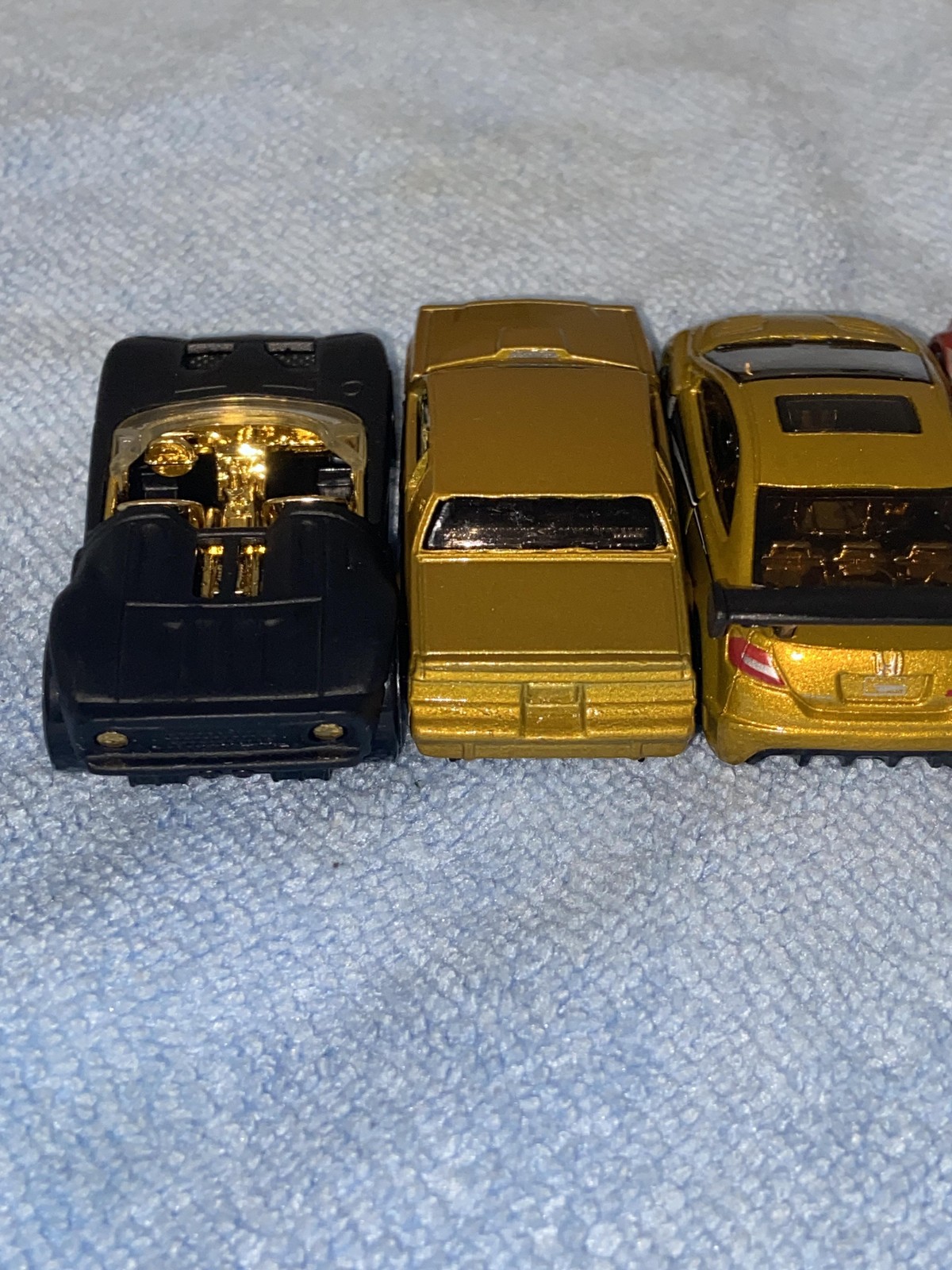 Hot Wheels Diecast Cars 1:64 Mixed Lot 6 Piece Multi Color Loose Vehicles Toys