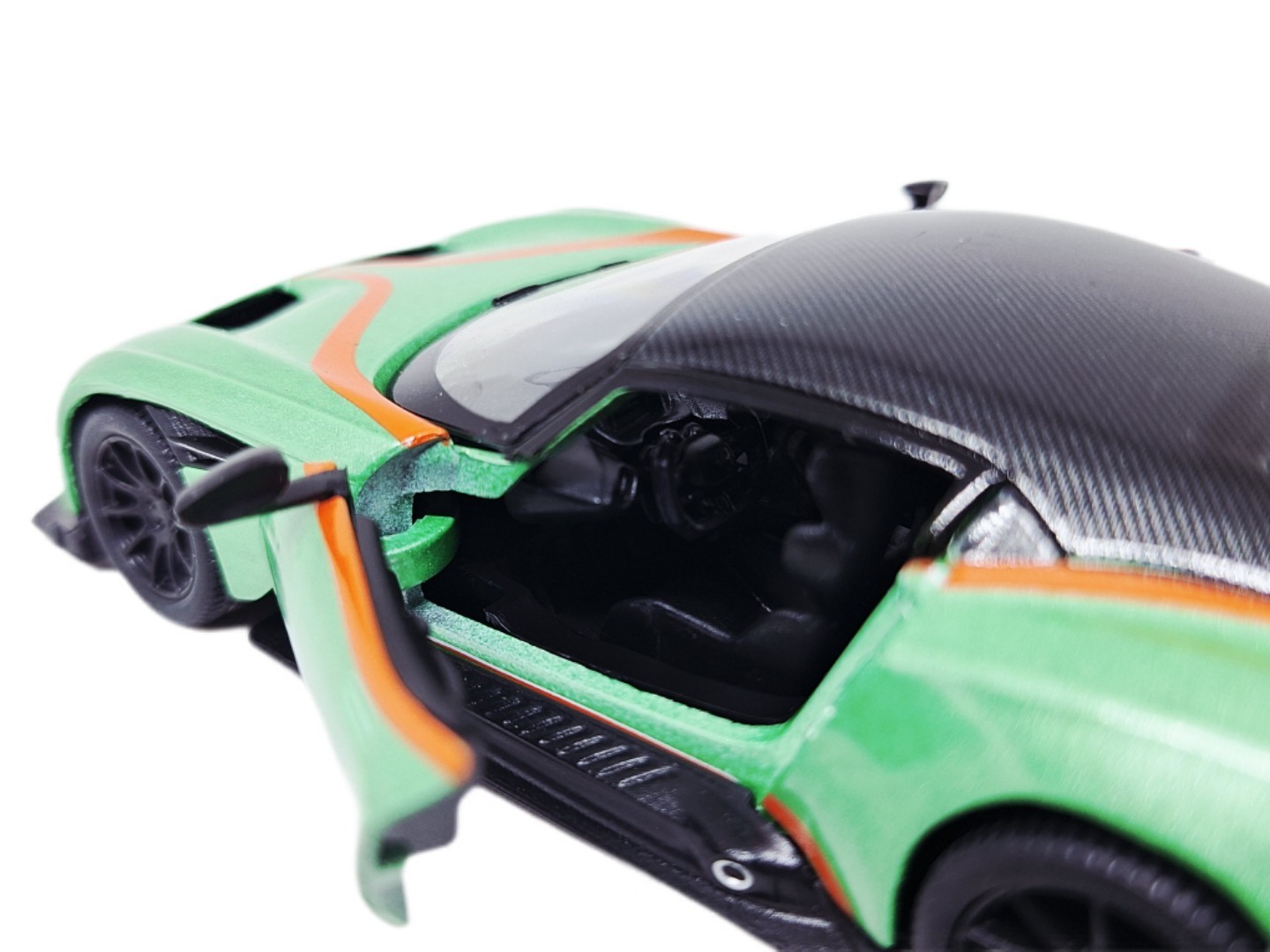 Kinsmart Aston Martin Vulcan Emerald Green 2016 Sports 1/38 O Scale Diecast Car