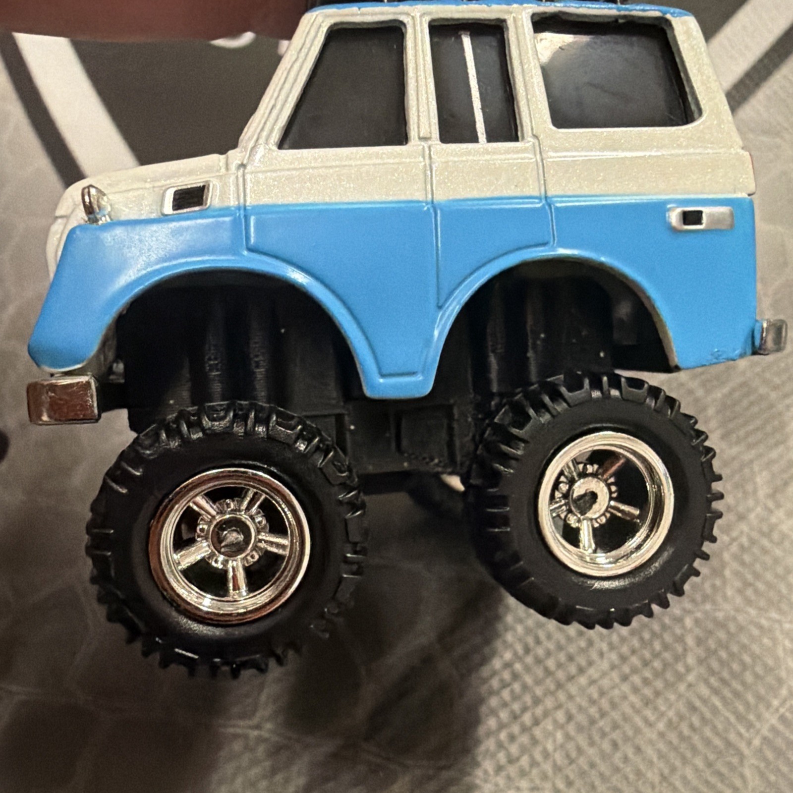 Customized Car Tuned ‘72 Toyota Land Cruiser J50 #04 Series 7 CARTUNED Lifted