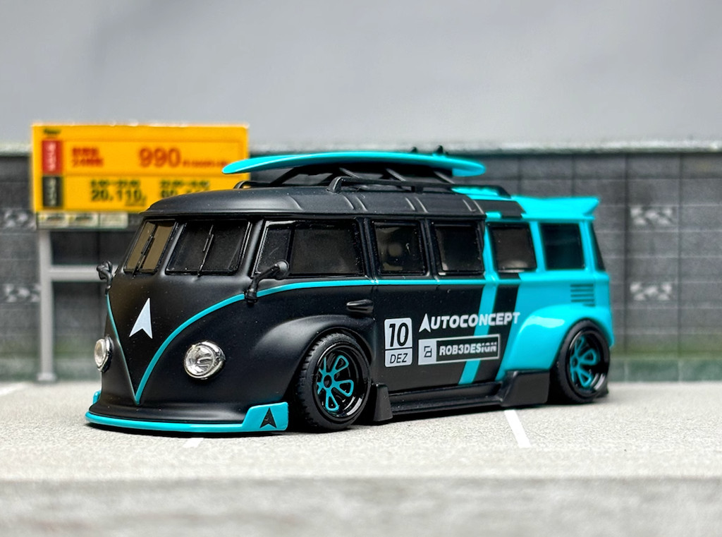 Liberty 1:64 Black Blue VW T1 Kombi Van Camper Sports Model Diecast Metal Car