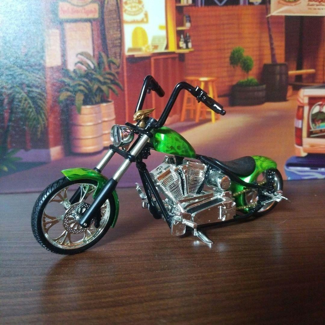 Mini Car 1/18 Green Muscle Machines West Coast Choppers Not specified