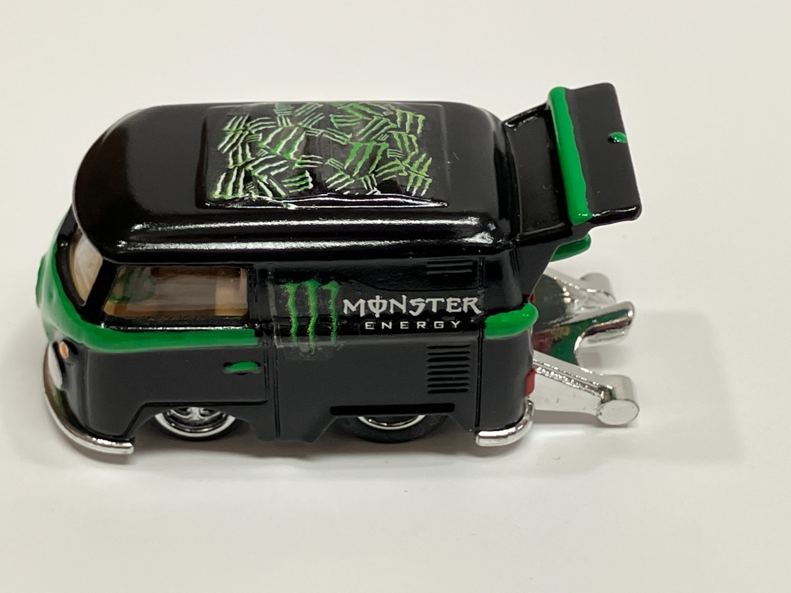 Hot Wheels Custom Design VW Kool Kombi MONSTER Energy Drink 1/64 diecast