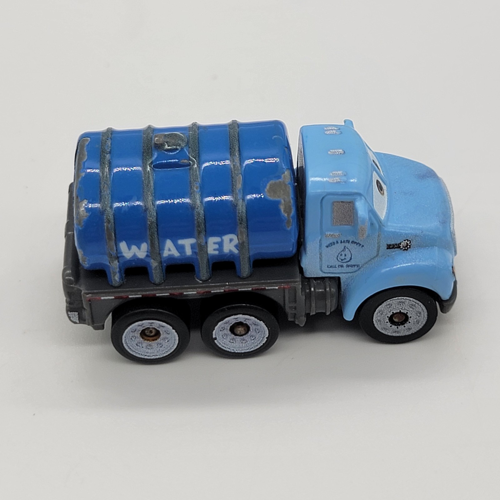 Mr. Drippy Cars 3 1:110 Mini Racers 2017 Pixar Loose