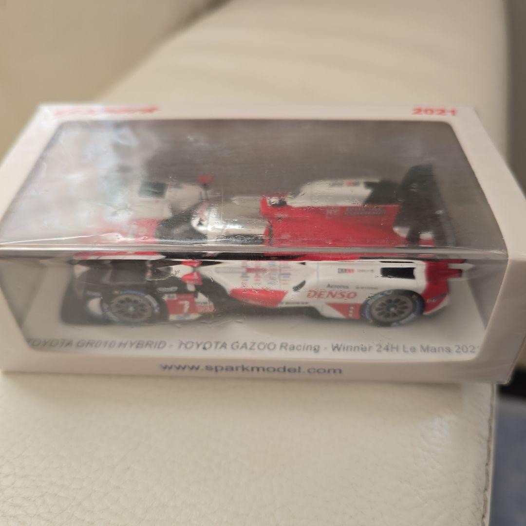 SPARK 1/43 TOYOTA GR010 HYBRID 7 2021 413498