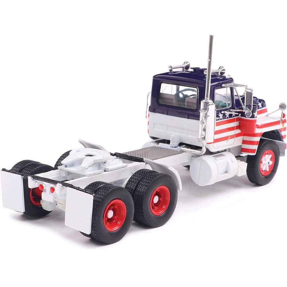 1966 Mack R Series – Red & Blue