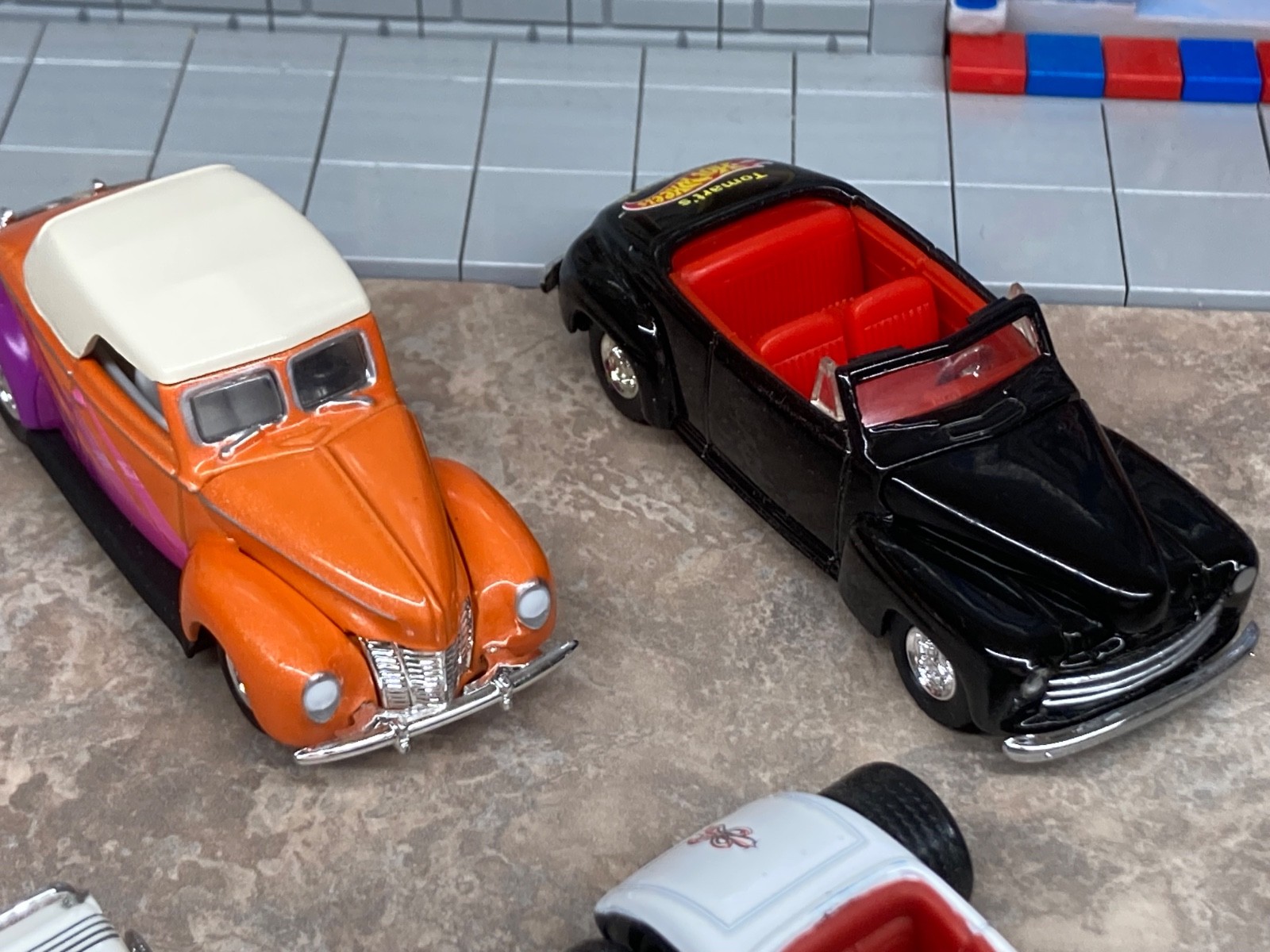 5 Hotwheels Real Riders Ford Street Rods