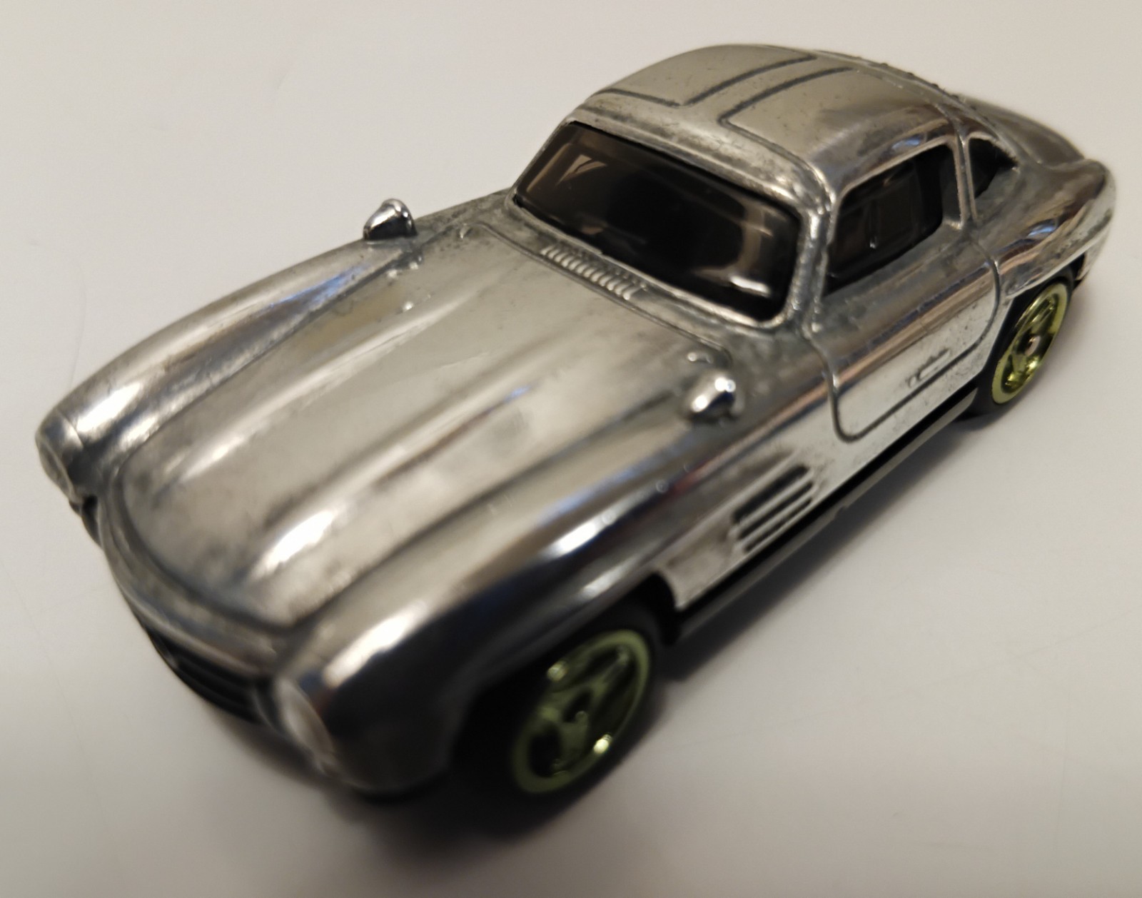 Hot Wheels: Mercedes-Benz 300 SL (Gone in Sixty Seconds Series 2-Ultear)