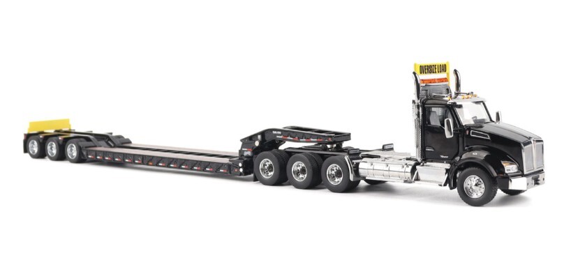 Diecast Masters 71134 Kenworth T880 SBFA Black & Trail King Lowboy 1/50 Scale