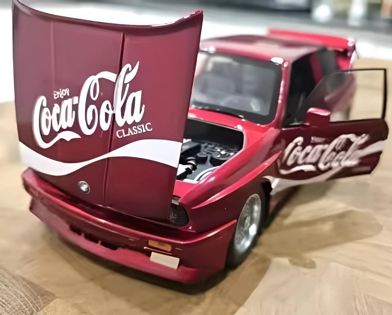 1:24 BMW M3 E30 Diecast Sports Car Model – Sound & Light Floral Edition Toy Gift