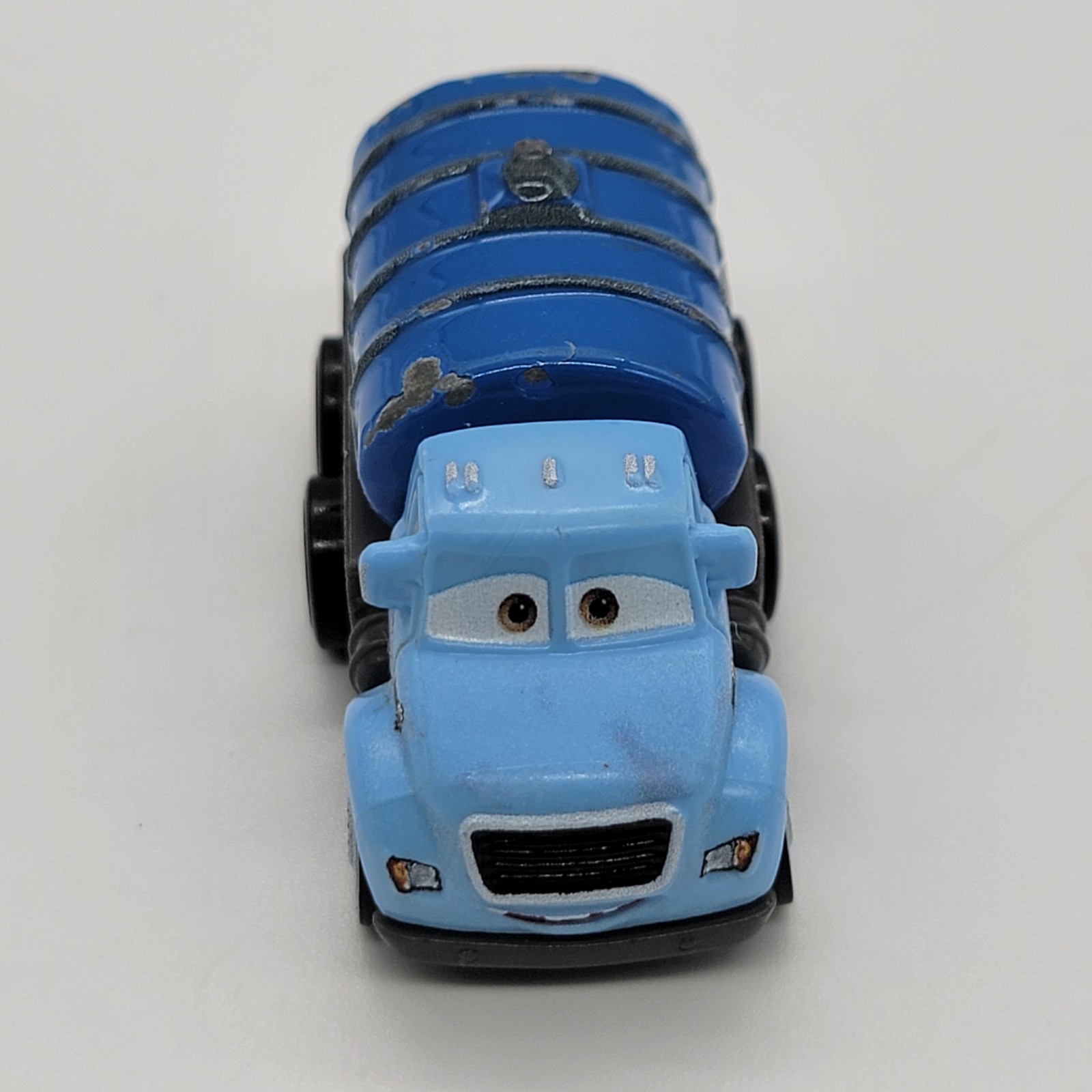 Mr. Drippy Cars 3 1:110 Mini Racers 2017 Pixar Loose