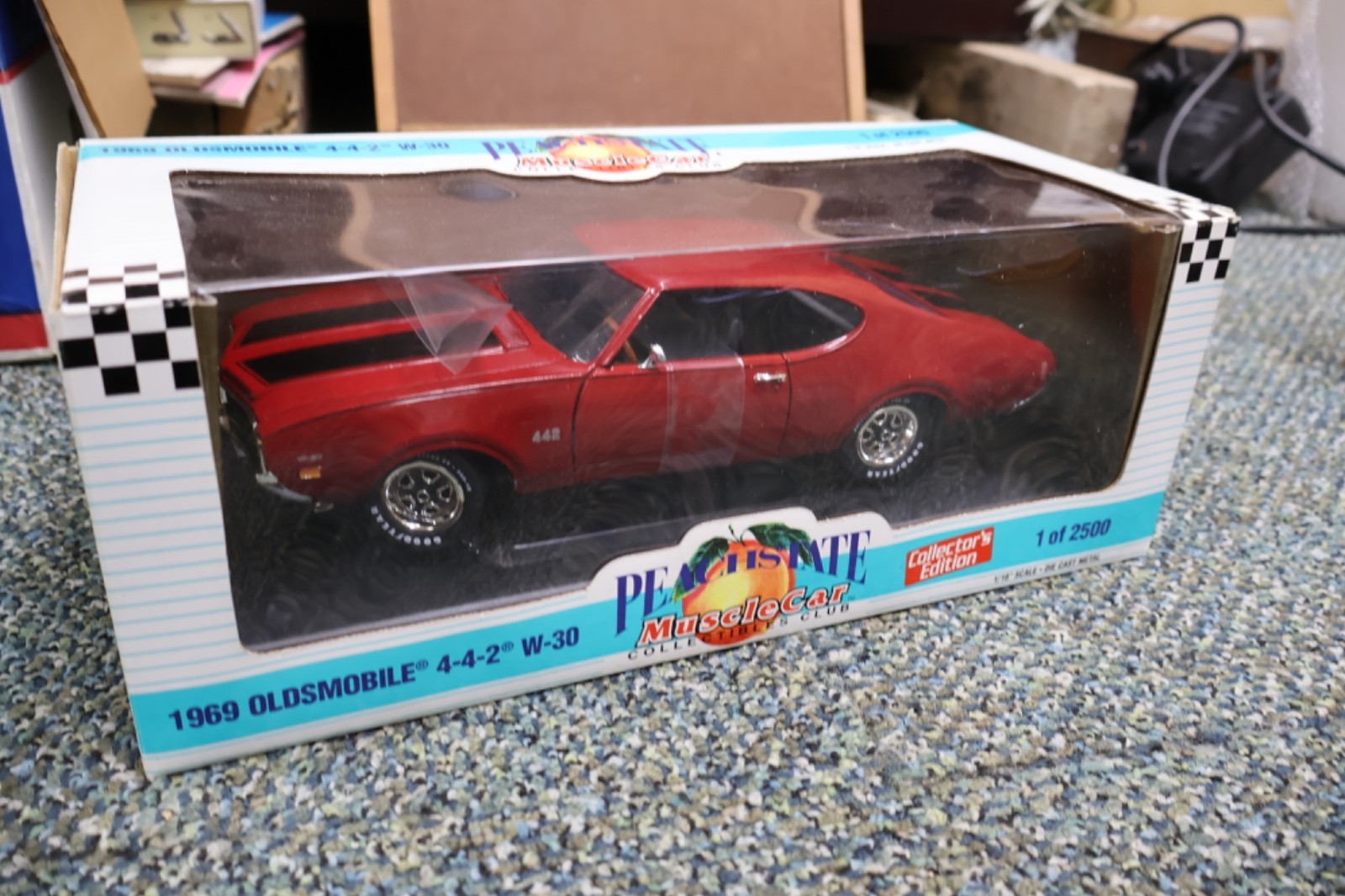 1/18 Ertl Peachstate Collectibles Club 1969 Olds OLDSMOBILE 442 W-30 in Red