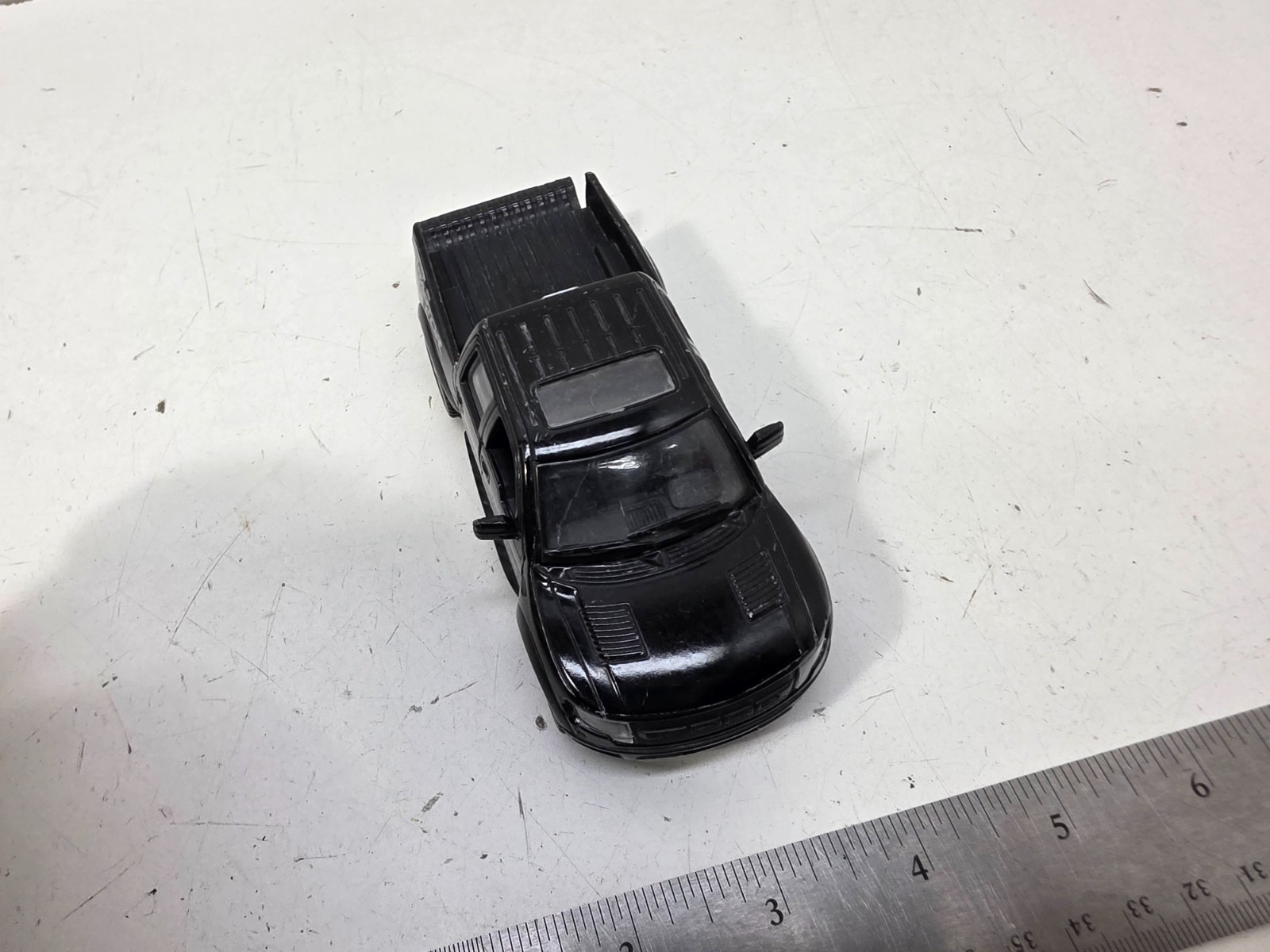 Kinsmart FORD F-150 SVT Raptor SuperCrew PickUp 1:46 BLACK