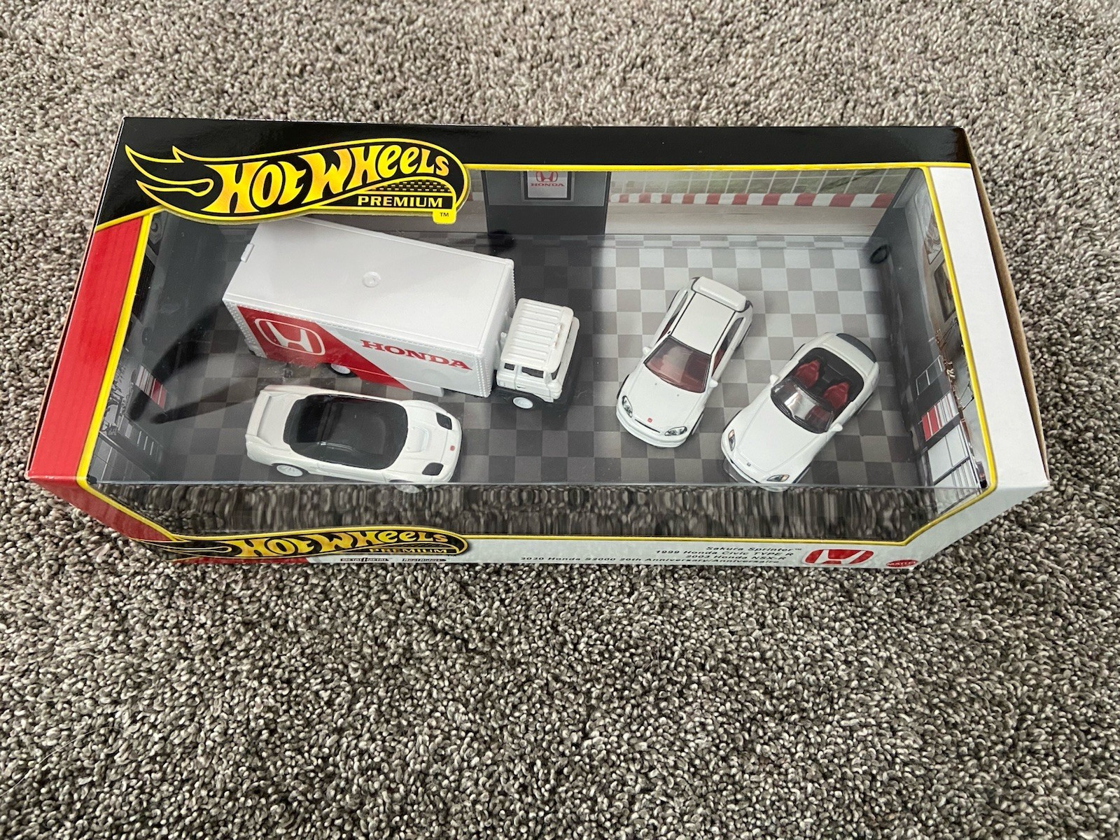 Hot Wheels Premium Collector Set Honda TypeR Heritage 1/64 Sakura Sprinter GMH39