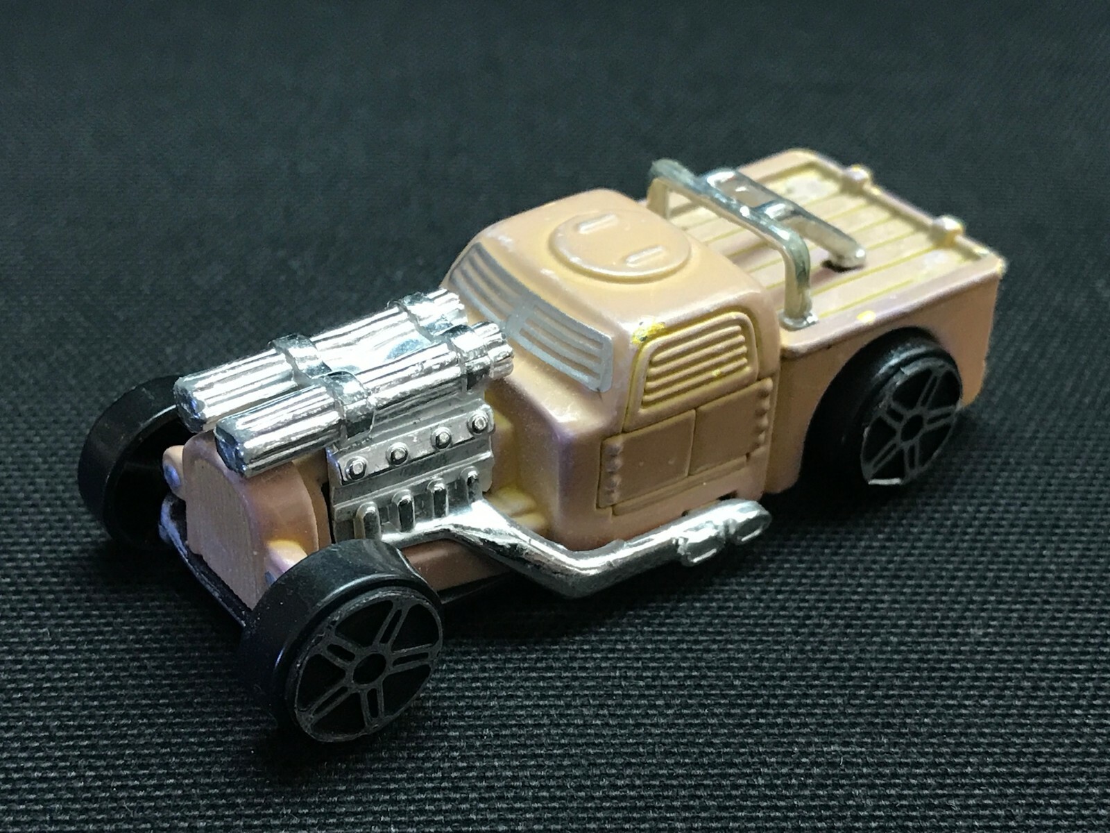 Masito Leadslinger Car Scale 1:64