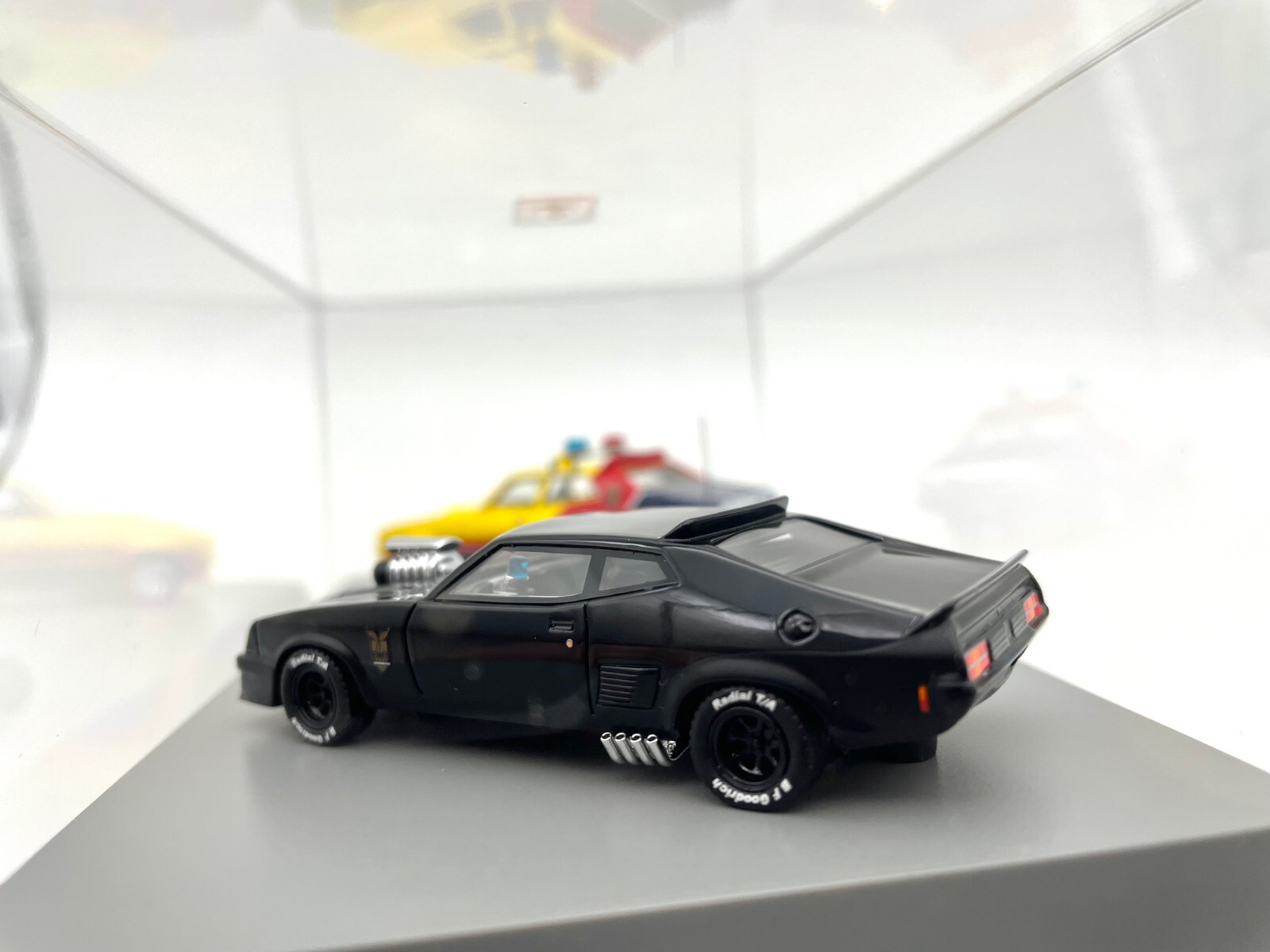 ACE 1/64 MAD MAX INTERCEPTOR & MFP TWIN SET SUPERCHARGED MOVIE RESIN – US SHIP