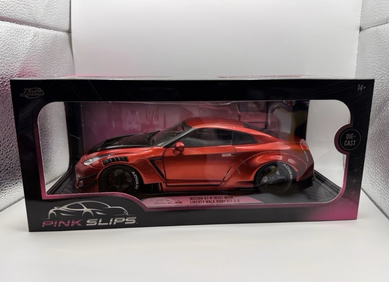 Jada Pink Slips Nissan GT-R R35 LBWK – Liberty Walk Body Kit 2.0 Red NEW