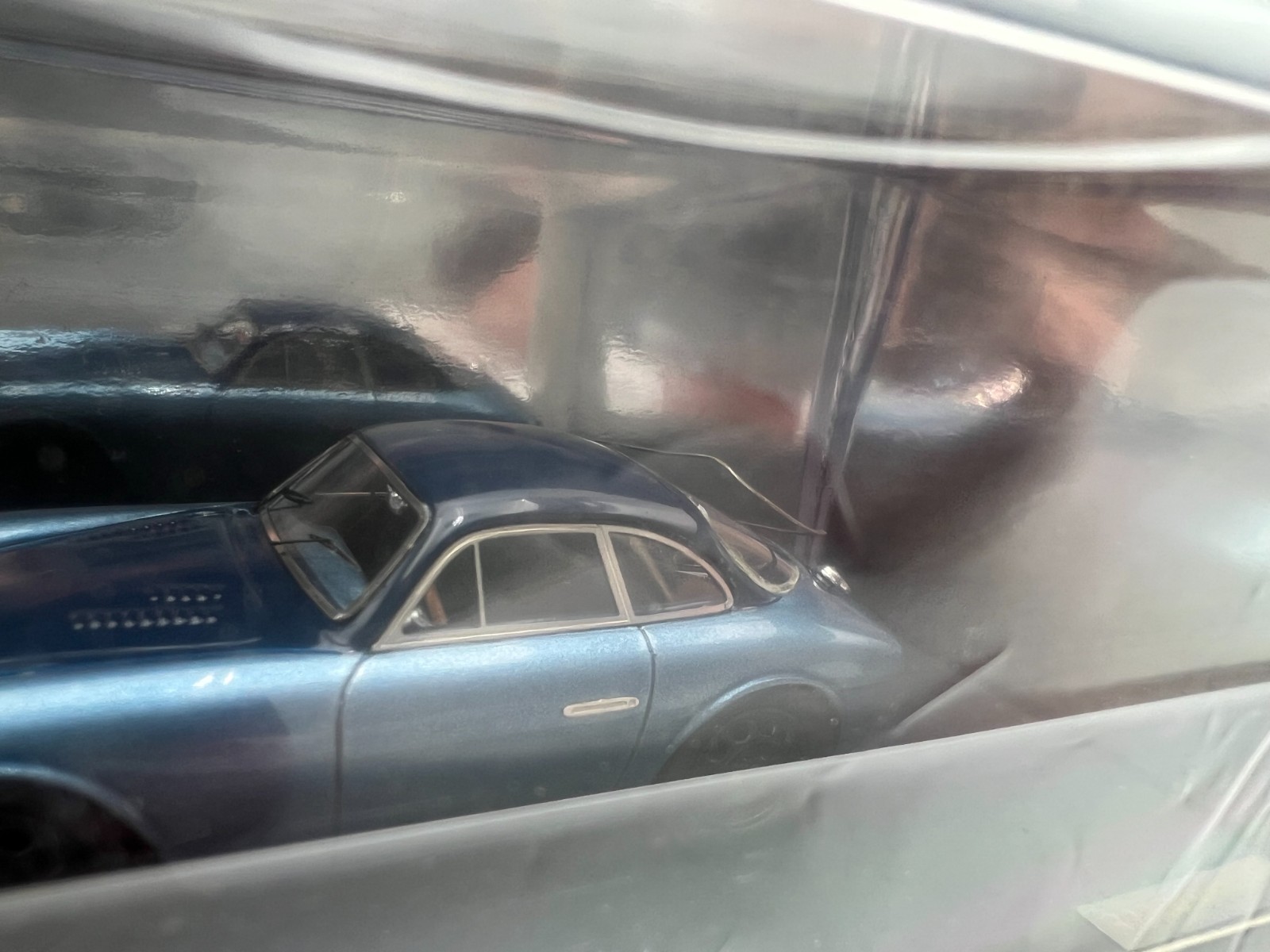 *DAMAGED* MATRIX – 1:43 model – Moretti FIAT 750 Gran Sport – Blue – MX31309-012