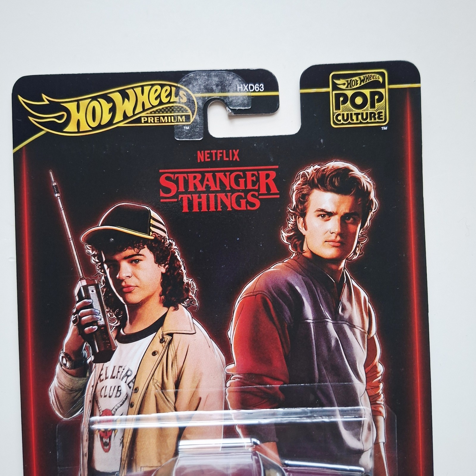 Hot Wheels Pop Culture Stranger Things BMW 733i 1983 1:64 Diecast Free UK Post