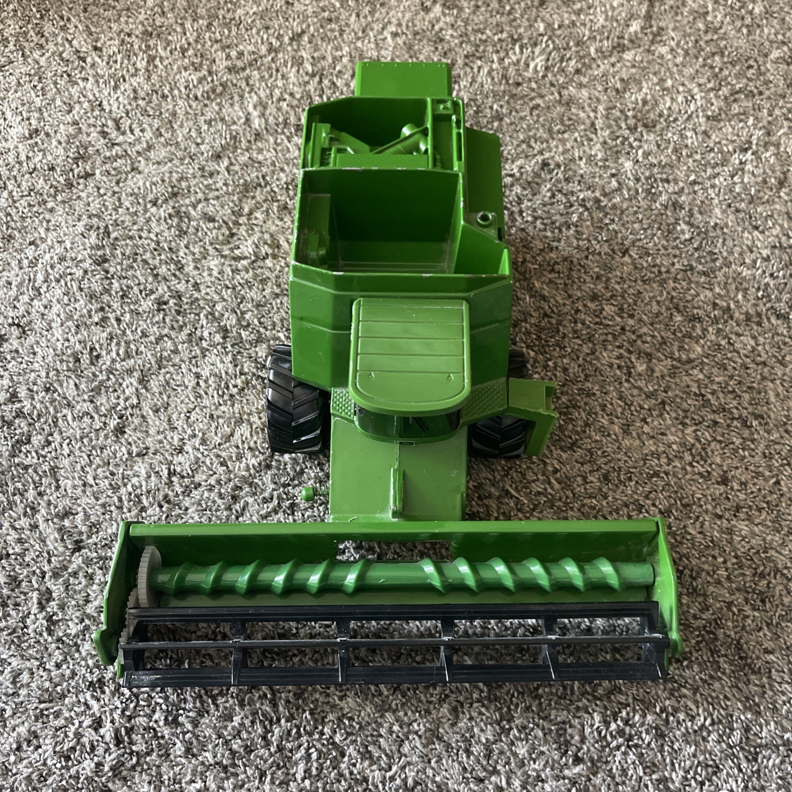 Vintage Metal ERTL John Deere 9510 Maximizer Combine With Bean Header. No Chute