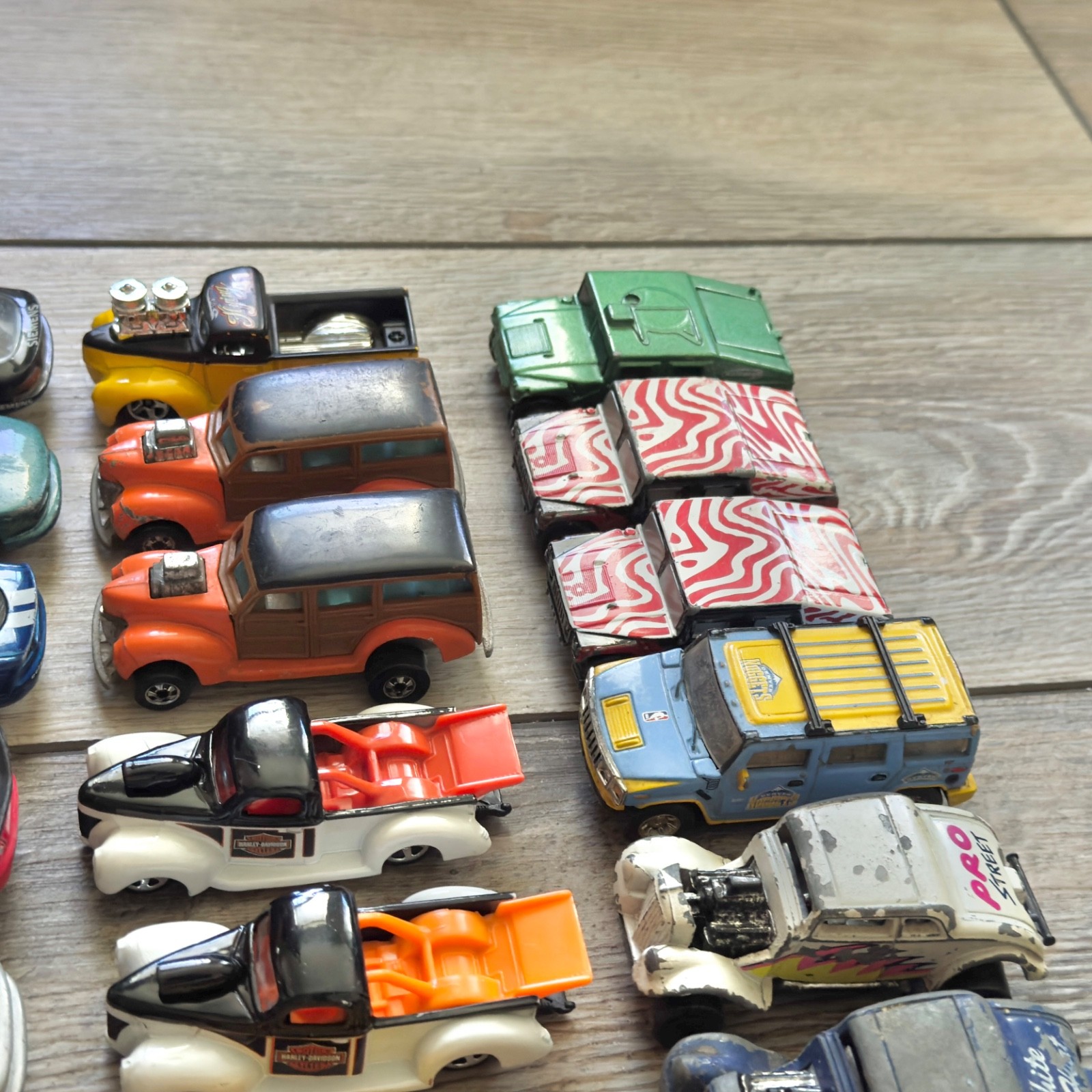 Hot Wheels Matchbox Unbranded Mixed Diecast & Plastic Cars Trucks Lot of 47