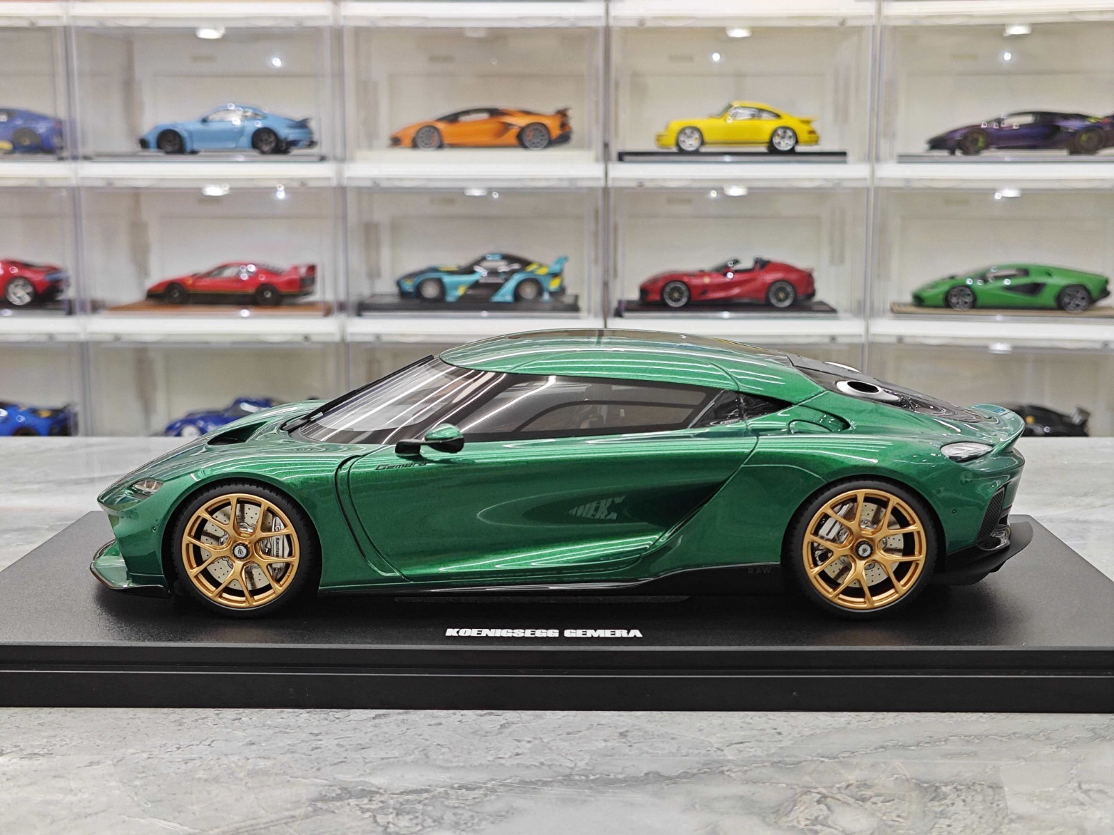 GT Spirit 1/18 Koenigsegg Gemera 2024 Racing Green Resin Car Model GT888