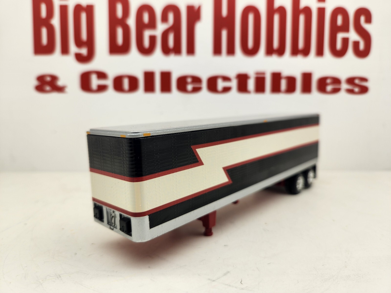 New 1/64 DCP Black,Tan, & Red Graphics Vintage Van Trailer