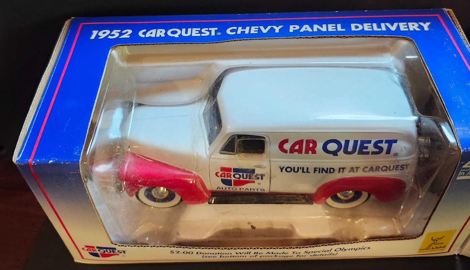 1952 Chevy Panel Delivery & 1936 Dodge Tanker Carquest 1:25 Scale Free Shipping