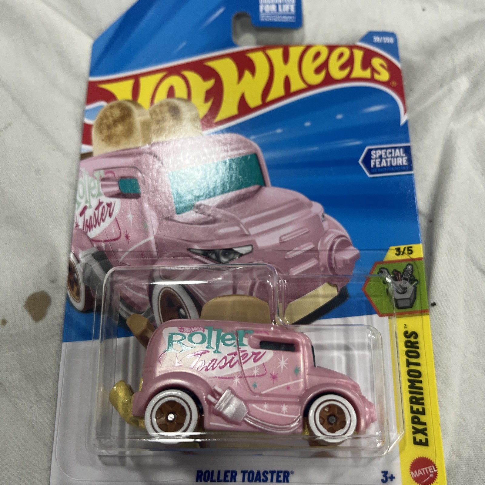 2026 Hot Wheels #39 Experimotors 3/5 ROLLER TOASTER Pink New 🔥FREE SHIPPING