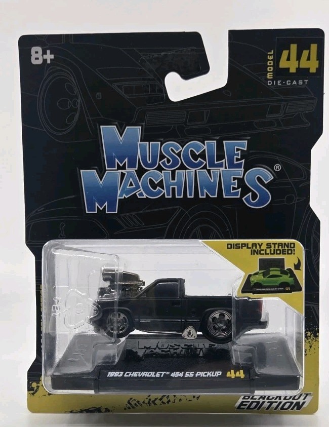 MUSCLE MACHINES 1993 CHEVROLET 454 SS PICKUP MATT BLACK 1:64 MODEL CAR 15584-3I