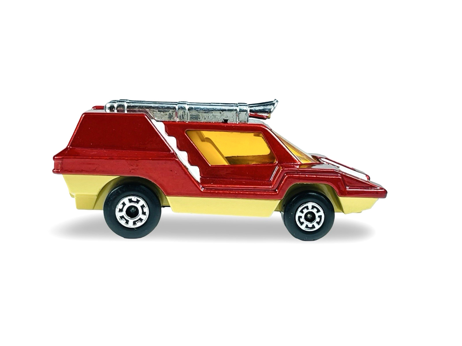 Matchbox Lesney Superfast MB68 Red Cosmobile w/Original J Box