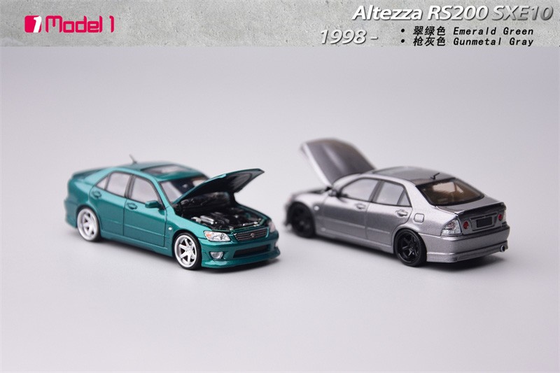 Model One 1:64 Altezza RS200 SXE10 Diecast Model Car