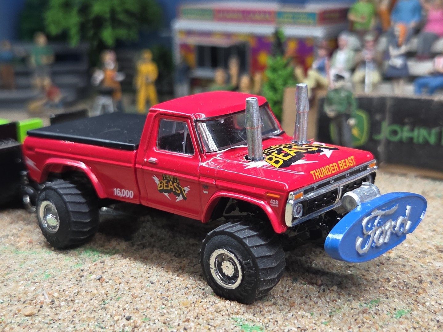 CUSTOM BUILT 1:64 GreenLight 1976 FORD HOT ROD PULLING TRUCK ertl puller dcp 460