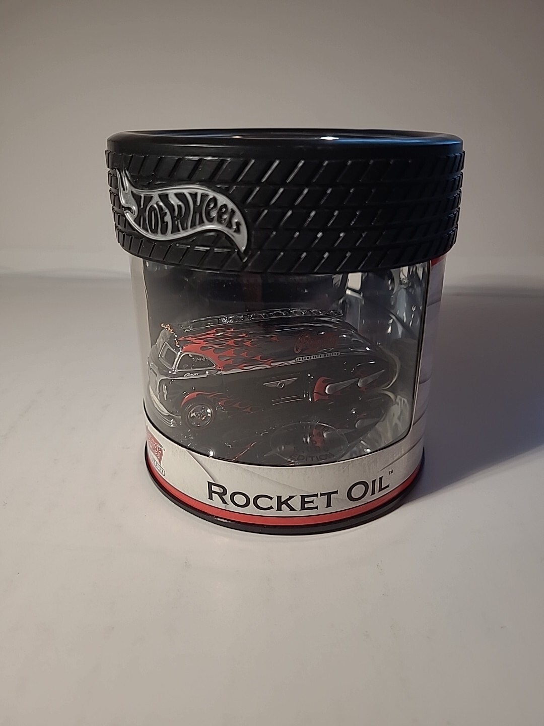 Hot Wheels Rocket Oil Tanker 2004 Petersen Automotive Museum Oil Can Black1/5000