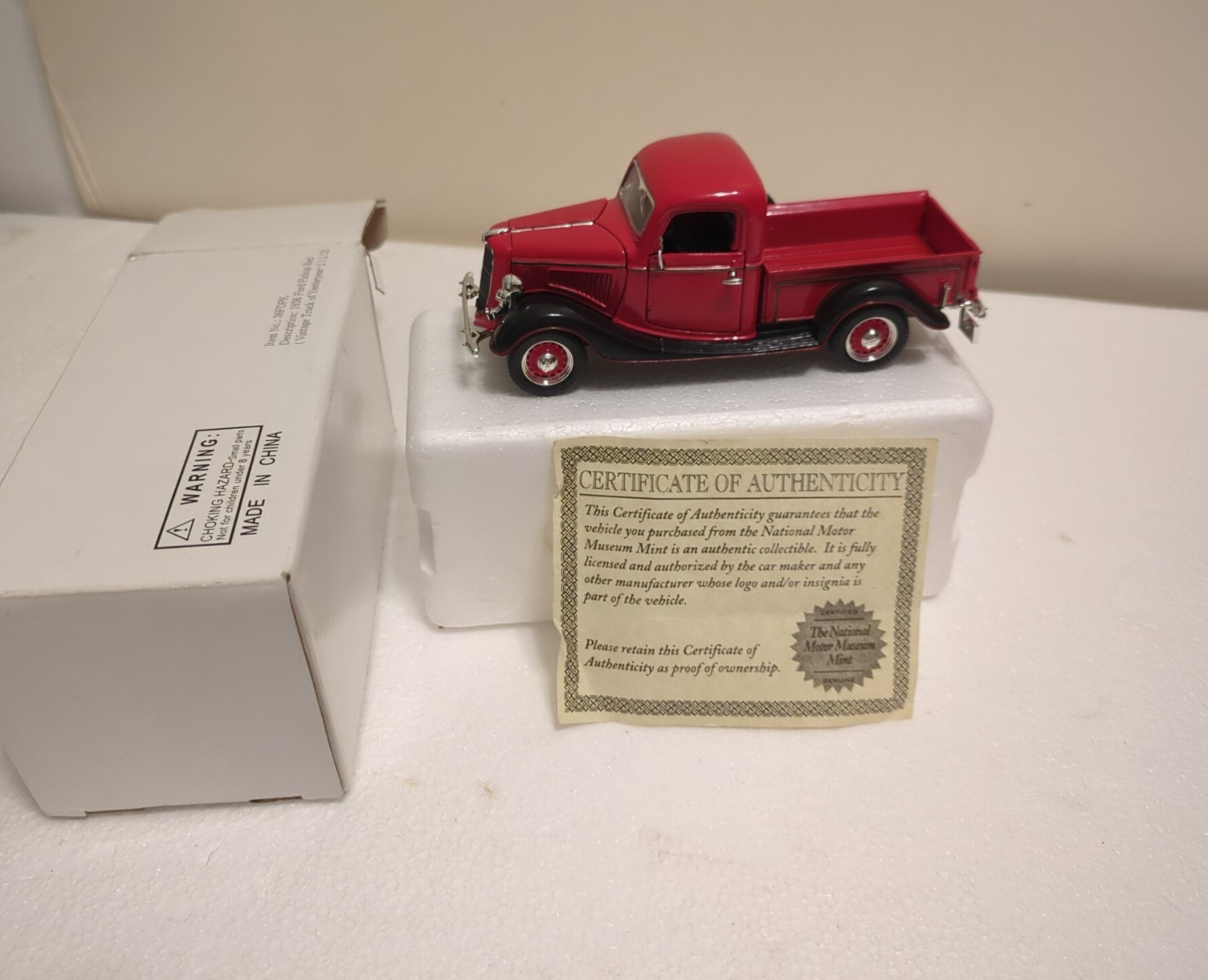 ARKO Mint 1936 Ford Pickup truck, red; Flathead V-8 ½-ton