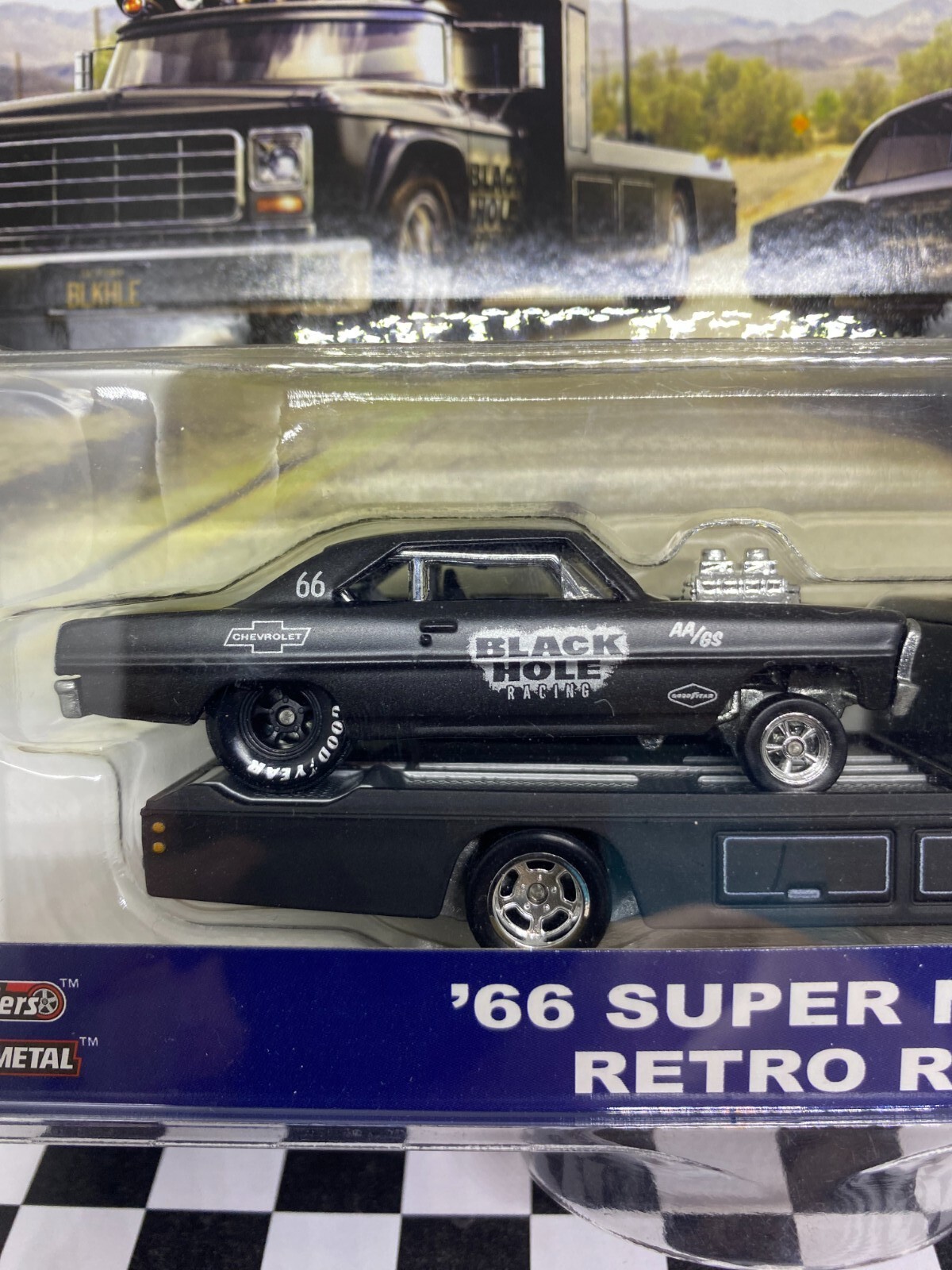 Hot Wheels 2018 Team Transport Series Black 1966 Super Nova & Retro Rig 1/64