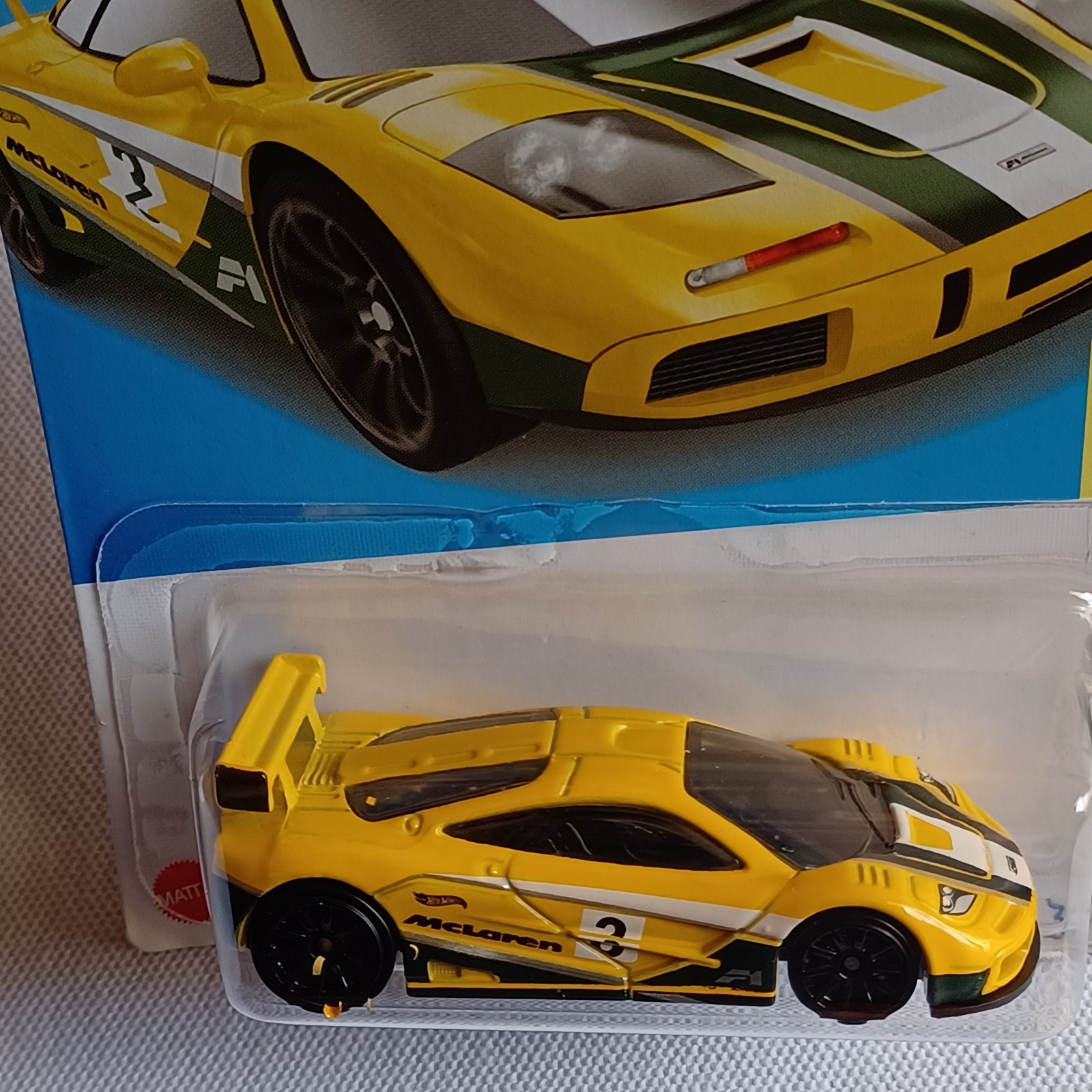 2022 HOT WHEELS *KROGER EXCLUSIVE* *McLAREN F1 GTR* *RETRO RACERS* *VERY RARE*