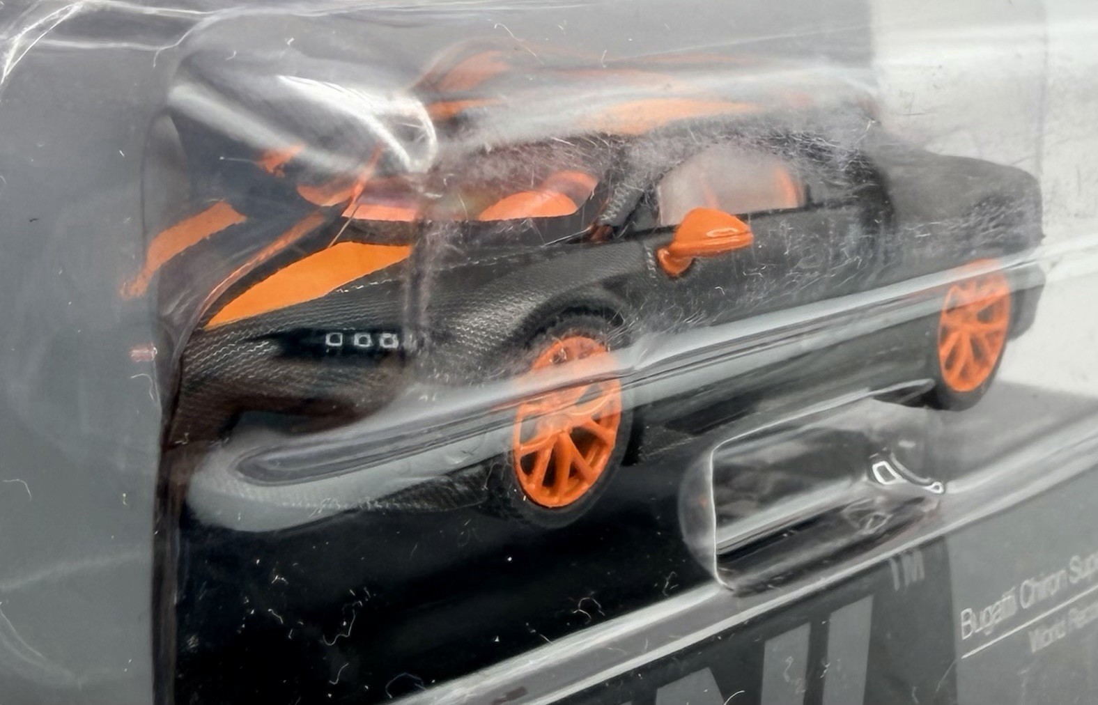 Chase! MINI GT 1:64 Bugatti Chiron Super Sport 300+ World Record mph MGT00409